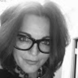 Meet your Posher, Lynn ann